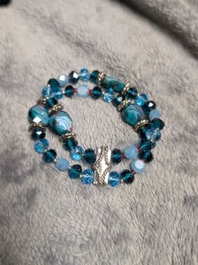 Napier Blue Teal Beaded Wrap Bracelet